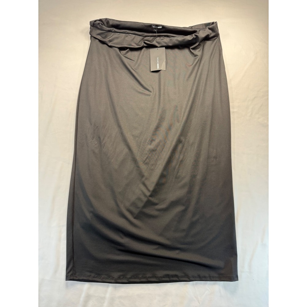Fashion Nova Women Plus Size 3X Midi Skirt Black Stretchy Bodycon NWT 3XL
